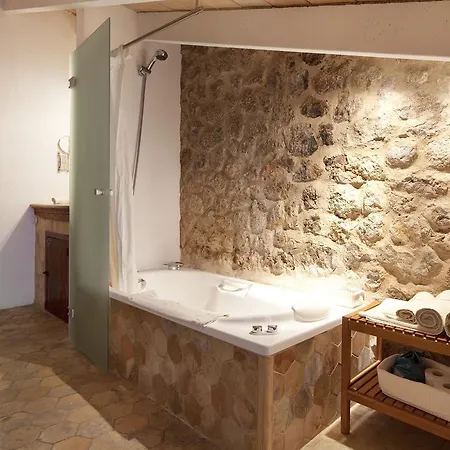 Hotel Mirabó De