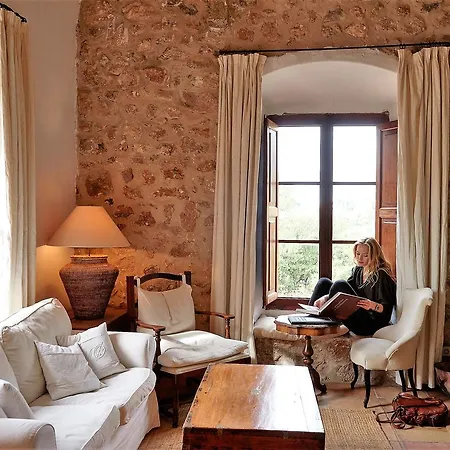 Mirabo De Valldemossa (Mallorca)